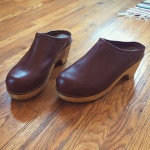 Wooden Clogs Women